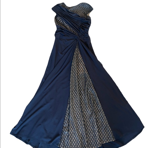 ✨NWT✨ Tadashi Shoji Jetta Peek a Boo Illusion Gown Black Cap Sleeve Maxi Dress - Picture 5 of 14